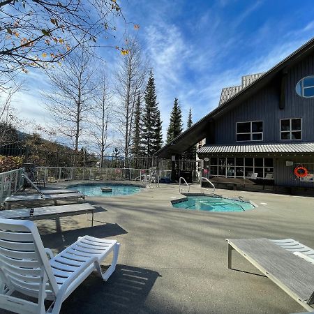 Best Ski In Ski Out Condo At Whistler Exterior photo