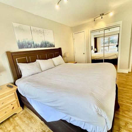 Best Ski In Ski Out Condo At Whistler Exterior photo
