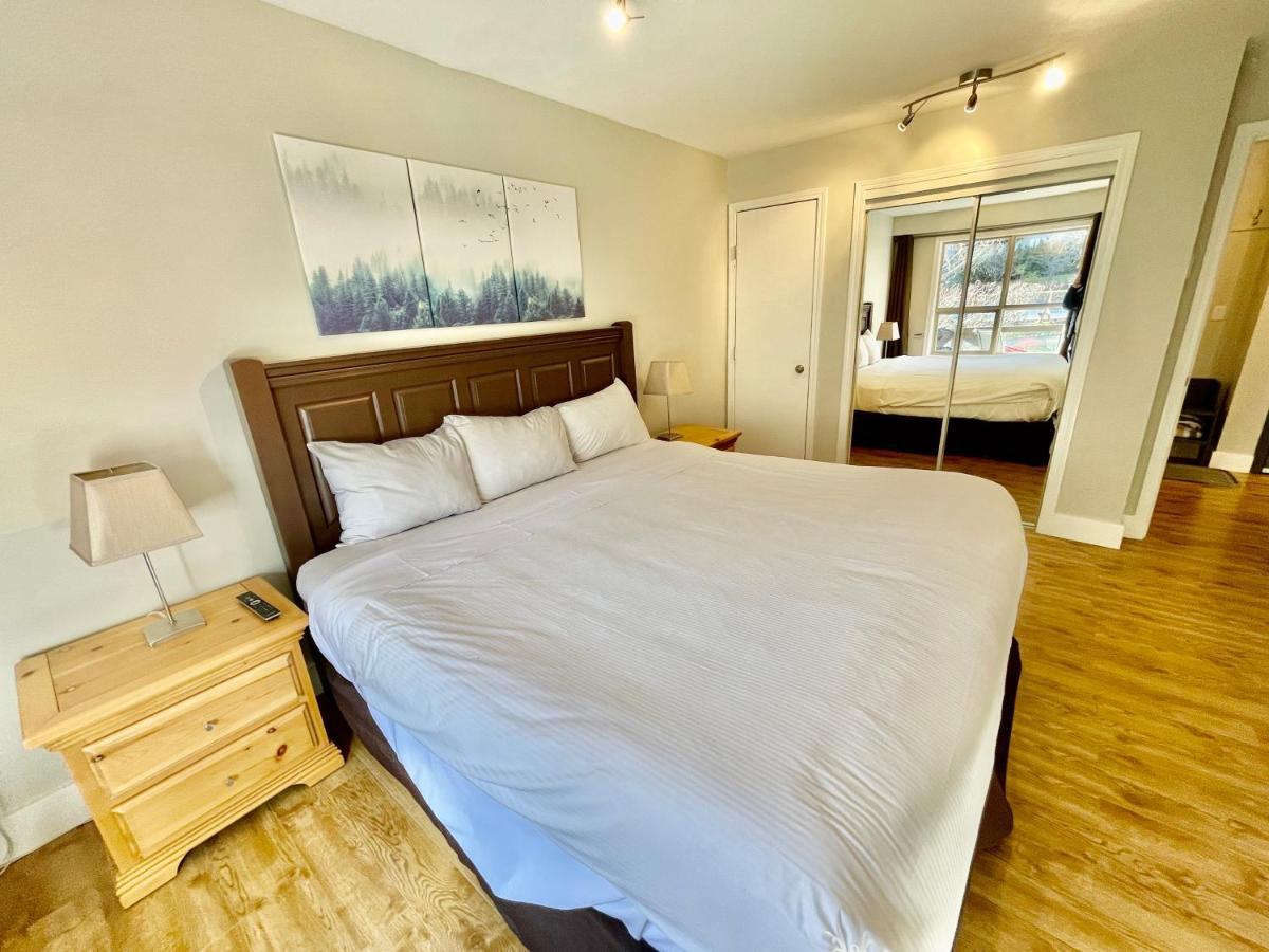 Best Ski In Ski Out Condo At Whistler Exterior photo